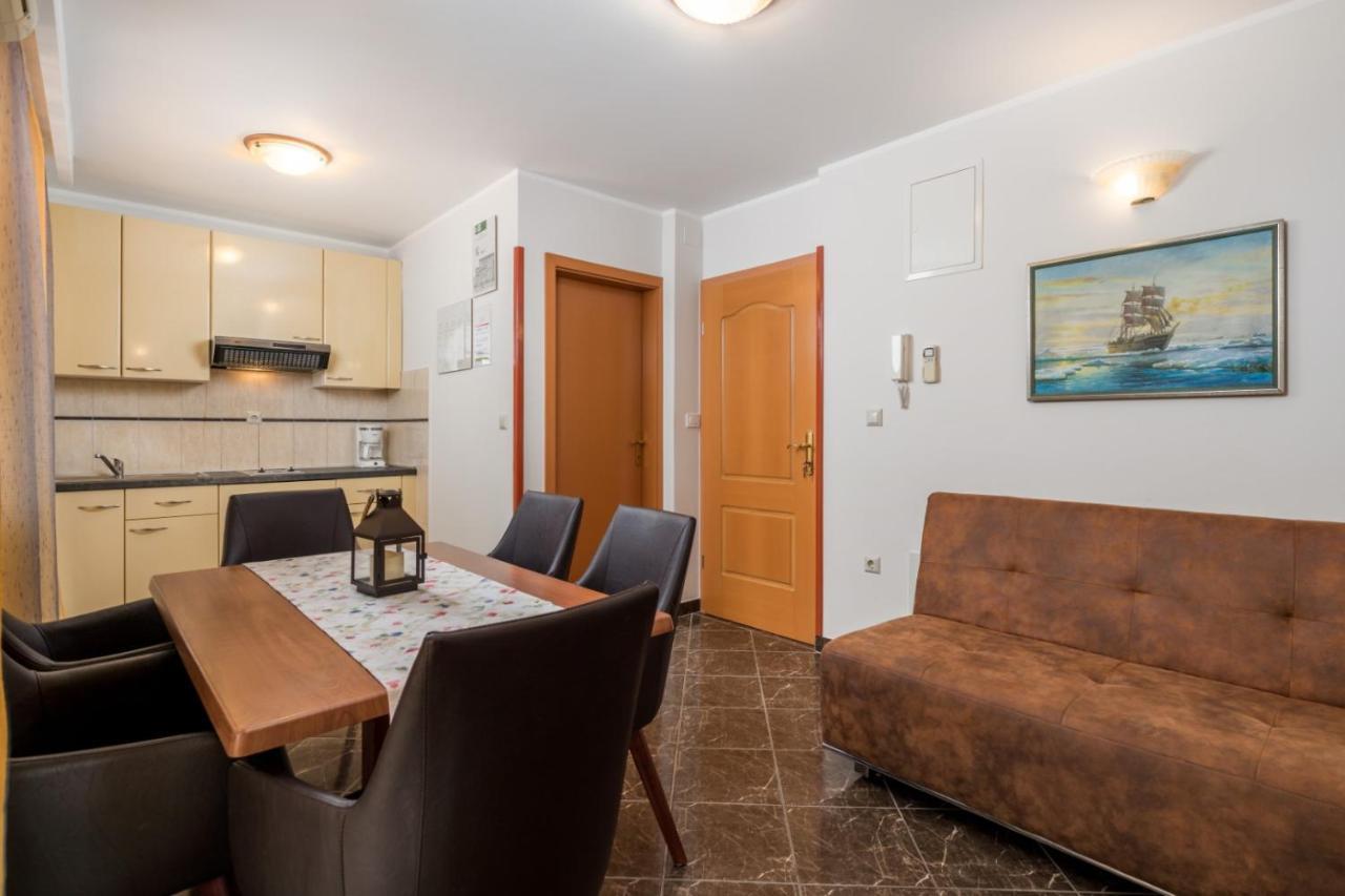 Apartment Drazenka Turato Baška Exteriér fotografie