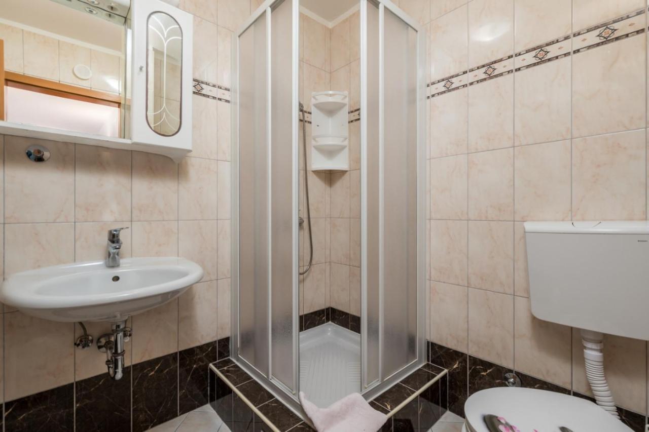 Apartment Drazenka Turato Baška Exteriér fotografie